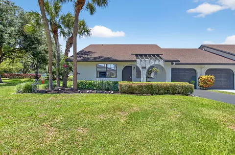 8811 SW 21st Ct #B, Boca Raton, FL 33433