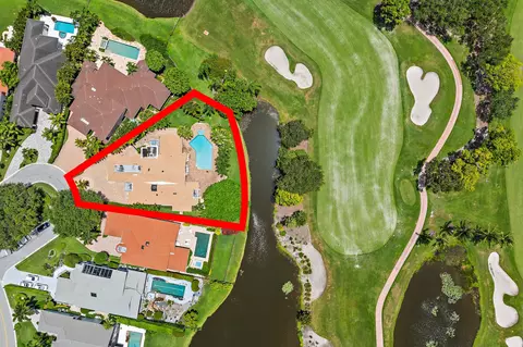 13709 Rivoli Dr, Palm Beach Gardens, FL 33410