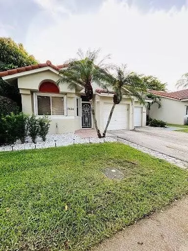 7624 Pinewalk Dr S #147, Margate, FL 33063