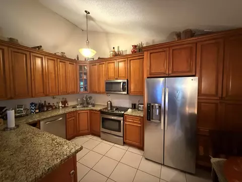 9828 Boca Gardens Trl #D, Boca Raton, FL 33496