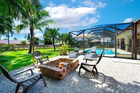 2282 NE Marlberry Ln, Jensen Beach, FL 34957