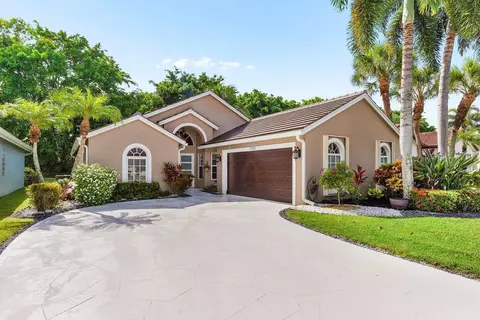 7782 Stirling Bridge Blvd S, Delray Beach, FL 33446