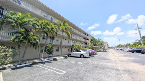 330 NE 26th Ave #1050, Boynton Beach, FL 33435