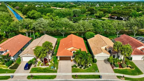 6661 Sherbrook Dr, Boynton Beach, FL 33437