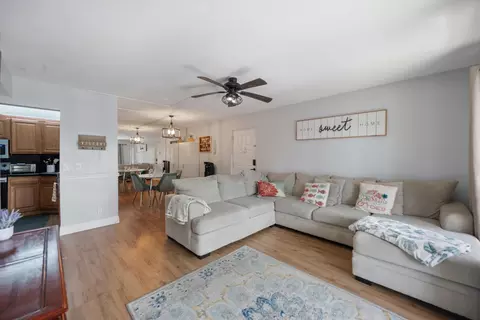 624 Sea Pne #A2, Greenacres, FL 33415