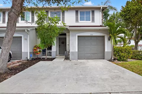 320 N Palm Villas Way, Palm Springs, FL 33461