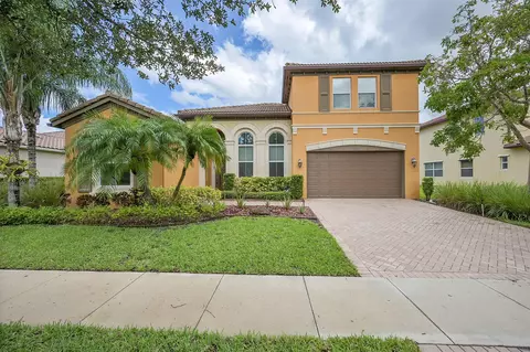 2539 Vicara Ct, Royal Palm Beach, FL 33411
