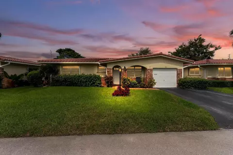 1261 NW 44th St, Pompano Beach, FL 33064