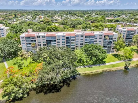14623 Bonaire Blvd #203, Delray Beach, FL 33446