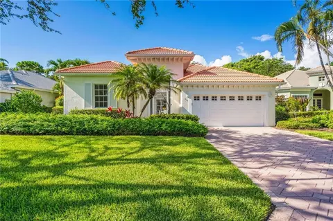 919 Island Club Sq, Vero Beach, FL 32963