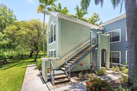 1000 Crystal #J, Delray Beach, FL 33444