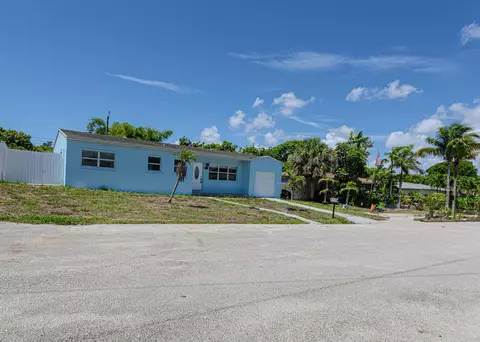 1715 12th Ave N, Lake Worth Beach, FL 33460