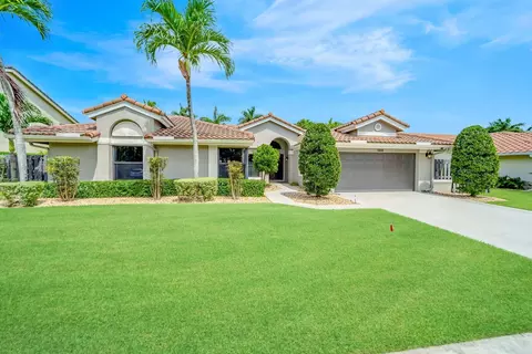 11818 Island Lakes Ln, Boca Raton, FL 33498