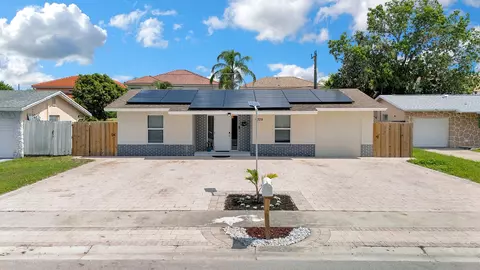 9709 SW 1st Pl, Boca Raton, FL 33428