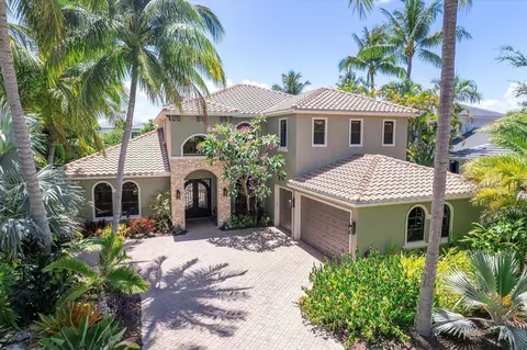17585 Middlebrook Way, Boca Raton, FL 33496