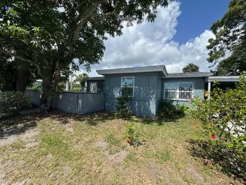 1801 N 25th, Fort Pierce, FL 34947