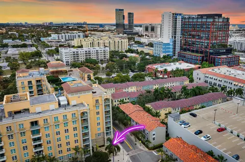403 S Sapodilla Ave #110, West Palm Beach, FL 33401