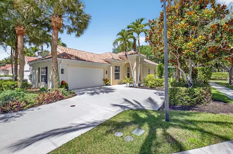 2002 Valencia Dr, Delray Beach, FL 33445