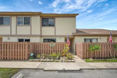 10700 NW 30th #5, Sunrise, FL 33322