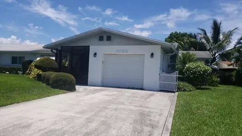 6085 Stanley Ln, Delray Beach, FL 33484