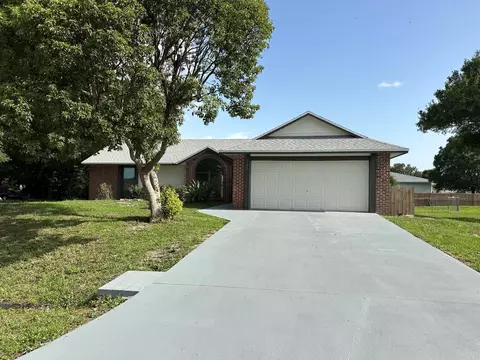 226 SW Statler Ave, Port Saint Lucie, FL 34984