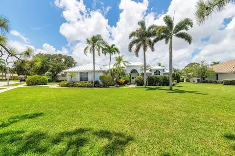 6025 Fountain Palm Dr, Jupiter, FL 33458