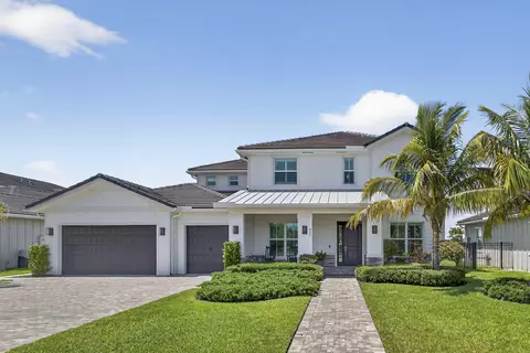 977 Hookline Cir, Loxahatchee, FL 33470