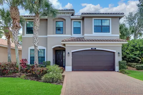8072 Ironstone Dr, Delray Beach, FL 33446