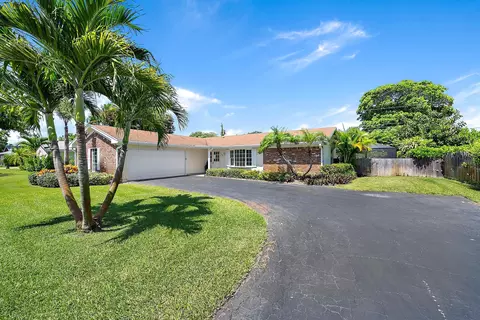 19927 Hibiscus Dr, Jupiter, FL 33469