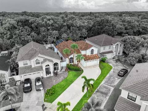 110 Pennock Trace Dr, Jupiter, FL 33458