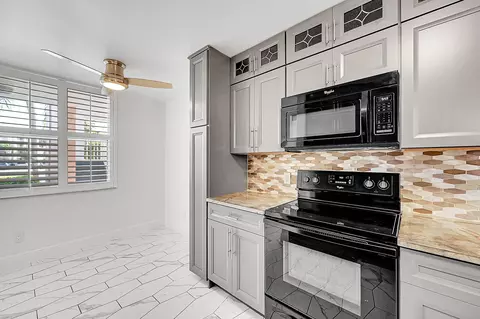 2602 NW 103rd #110, Sunrise, FL 33322