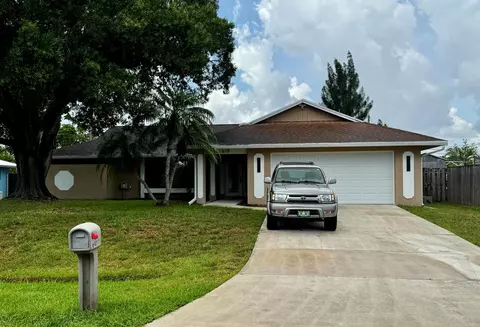 610 SE Forgal St, Port Saint Lucie, FL 34983