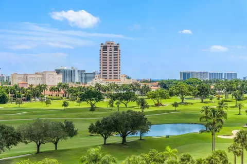 210 SE Mizner Blvd #804, Boca Raton, FL 33432