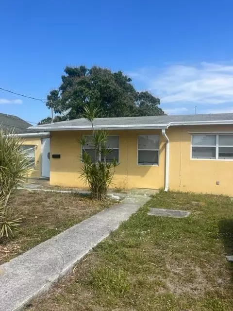 1344 Ac Evans, Riviera Beach, FL 33404