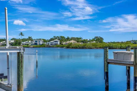 View/Area - 102 Victory Dr, Jupiter, FL 33477 photo 2 of 6
