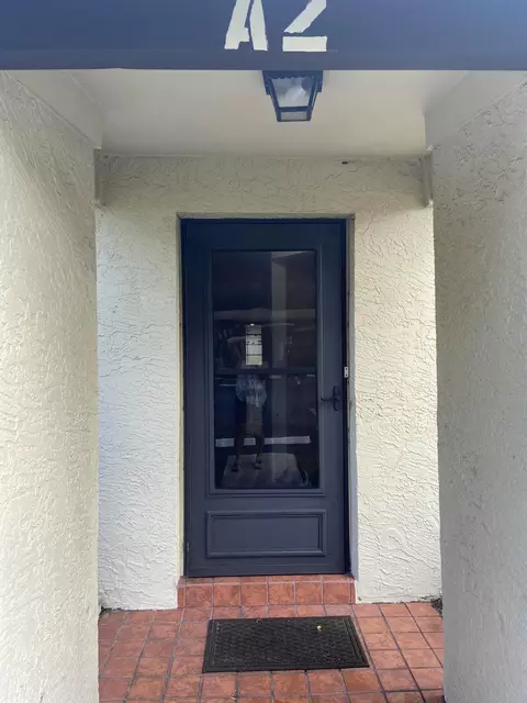6004 Indrio Rd #2, Fort Pierce, FL 34951