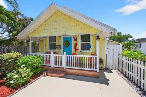 406 N D St, Lake Worth Beach, FL 33460