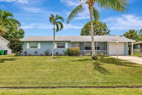 1234 SE Petunia Ave, Port Saint Lucie, FL 34952