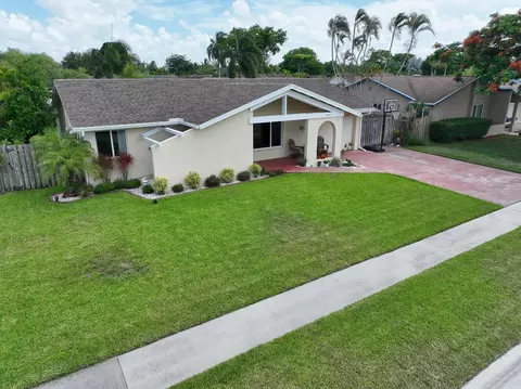 5330 NW 31st St, Margate, FL 33063