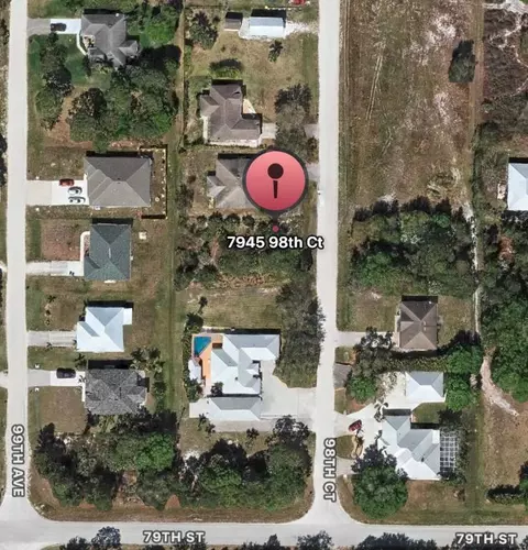 7945 98th Ct, Vero Beach, FL 32967