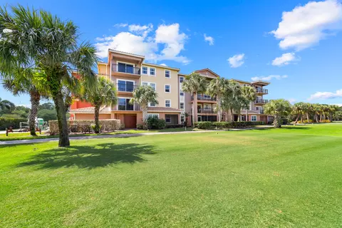 4190 Gator Greens Way #25, Fort Pierce, FL 34982