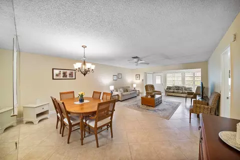 5222 Privet Pl #B, Delray Beach, FL 33484