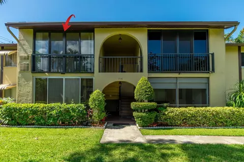 318 Pine Ridge Cir #C2, Greenacres, FL 33463