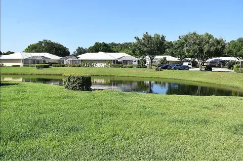 1101 Sun Terrace Ct, Palm Beach Gardens, FL 33403