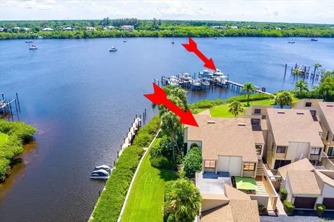 1102 SE Mitchell Ave #302, Port Saint Lucie, FL 34952