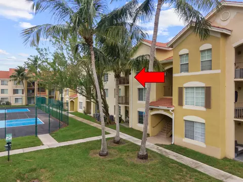 4041 San Marino Blvd #304, West Palm Beach, FL 33409