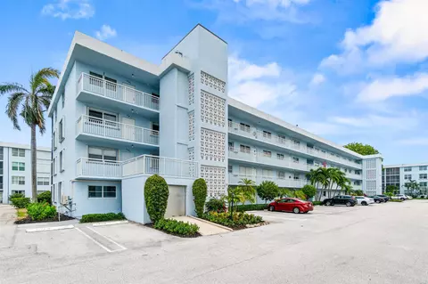 2008 S Federal Hwy #401, Boynton Beach, FL 33435