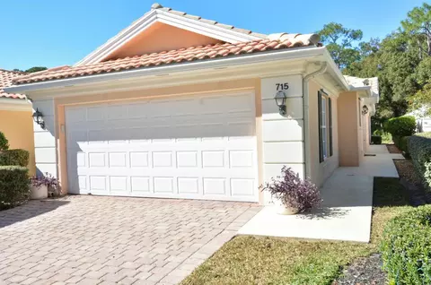 715 SW Balmoral Trce, Stuart, FL 34997