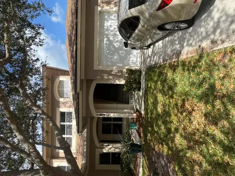 1840 S Dovetail Dr, Fort Pierce, FL 34982