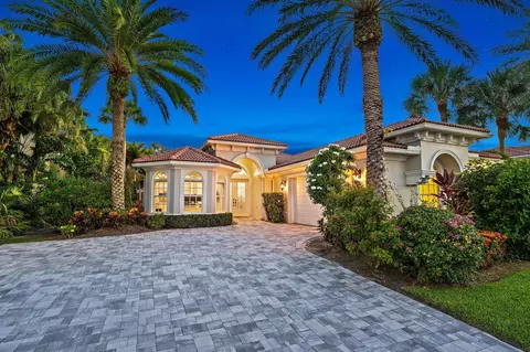 150 Rosalia Ct, Jupiter, FL 33478
